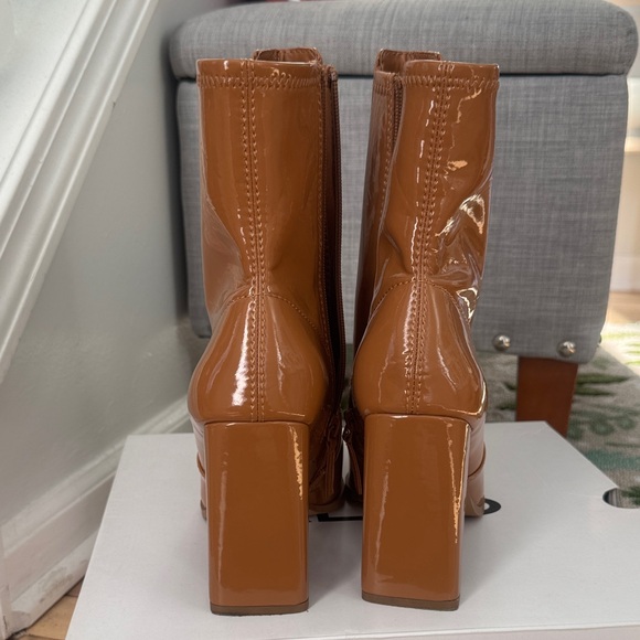 Aldo Audrella Patent Leather Ankle Boot Bootie Size 10 - Picture 3 of 12